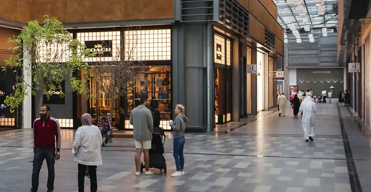 Shopping centers and boutiques in Distrix City Walk